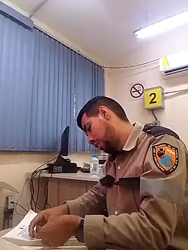 EnriquePersian197 online show from 02/20/25, 01:51