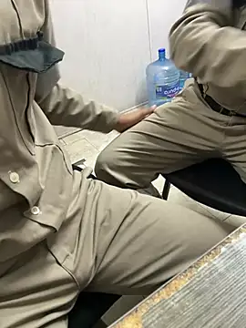 EnriquePersian197 online show from 03/22/25, 01:32