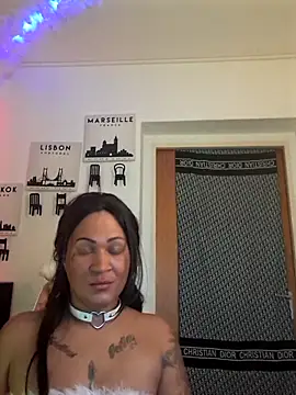 Snapshot of Jaylaloveofficial chatting on 01/26/25, 05:55 Jaylaloveofficial online show from 01/26/25, 05:55