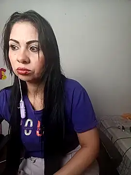 saralunabella online show from 09/26/25, 07:07