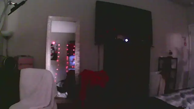Snapshot of Lola69Rosexxx chatting on 01/30/25, 04:16 Lola69Rosexxx online show from 01/30/25, 04:16