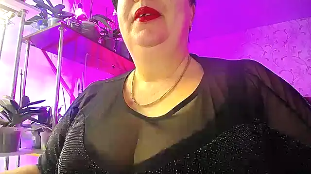  Sweet Woman online show from 12/15/25, 05:44