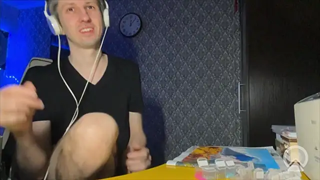 Aki-Laky online show from 03/03/26, 07:09