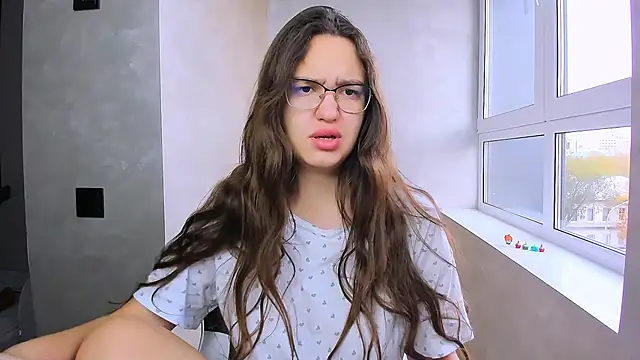 fancy bunny online show from 10/16/25, 05:08