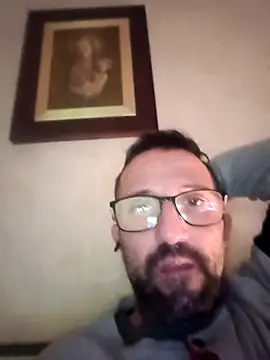 Snapshot of Porco81cazzo chatting on 11/30/25, 10:52 Porco81cazzo online show from 11/30/25, 10:52
