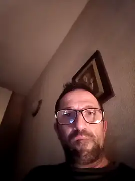 Snapshot of Porco81cazzo chatting on 12/19/25, 11:12 Porco81cazzo online show from 12/19/25, 11:12