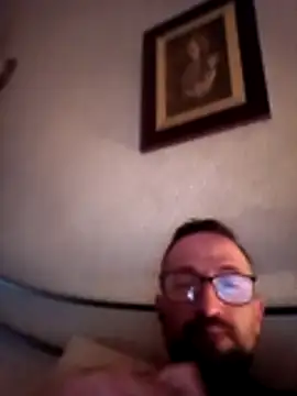 Snapshot of Porco81cazzo chatting on 12/21/25, 11:56 Porco81cazzo online show from 12/21/25, 11:56