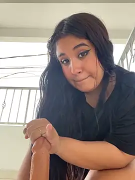 melyescobar online show from 02/13/25, 03:14