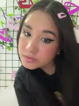 melyescobar online show from 03/17/25, 12:04