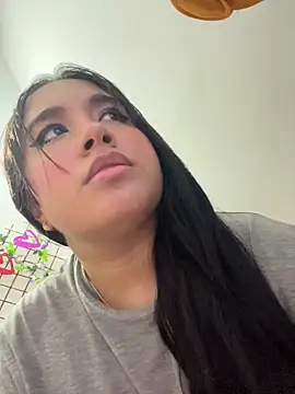 melyescobar online show from 03/22/25, 12:04