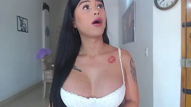 divinepleasury online show from 01/14/26, 04:45