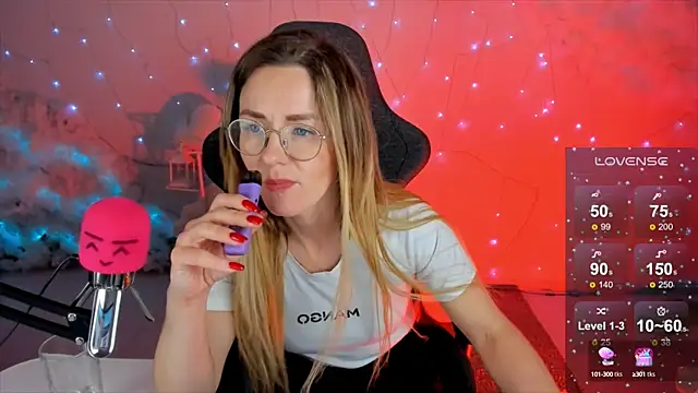 LadyIzabel online show from 12/23/24, 12:08