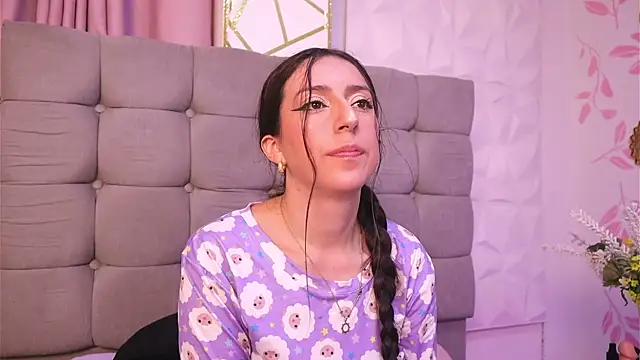 Sweet Sammy  online show from 12/03/25, 03:36