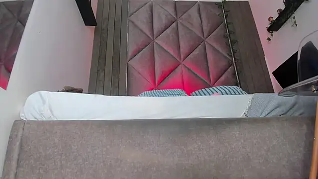 BriaConner  online show from 02/03/26, 06:51