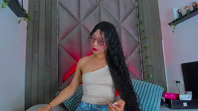 Snapshot of BriaConner_ chatting on 06/29/26, 02:51 BriaConner online show from 06/29/26, 02:51