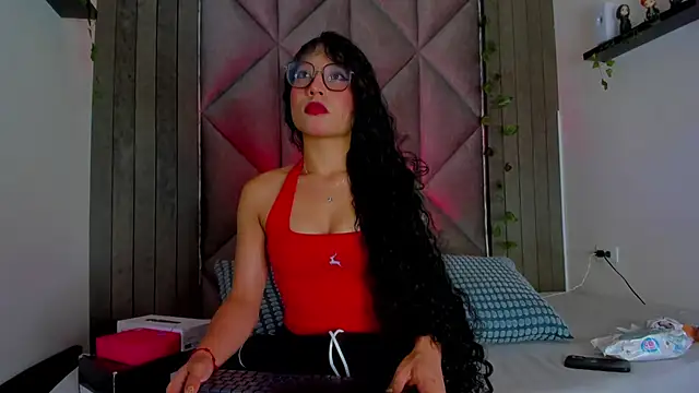 Snapshot of BriaConner_ chatting on 07/07/26, 02:58 BriaConner online show from 07/07/26, 02:58