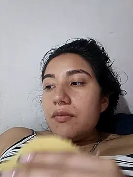 Snapshot of Hellen_Alex chatting on 04/30/26, 08:57 Hellen Alex online show from 04/30/26, 08:57