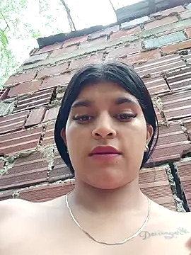 naughty-girl01 online show from 01/05/25, 02:19