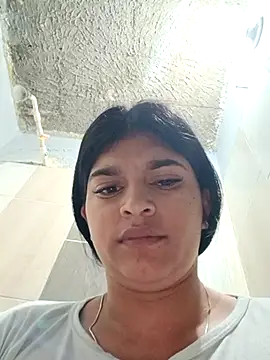 naughty-girl01 online show from 02/18/25, 10:05