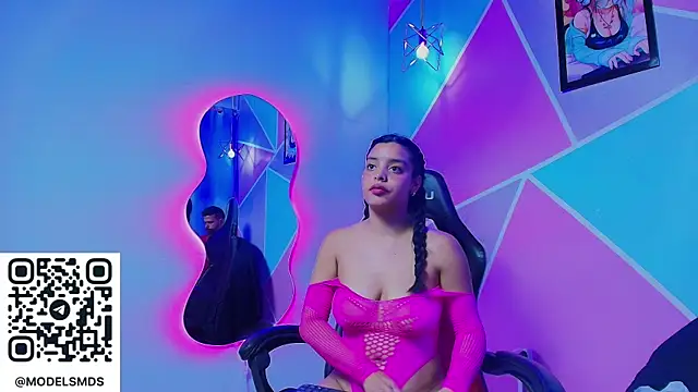 max ashley mds online show from 10/24/25, 01:51