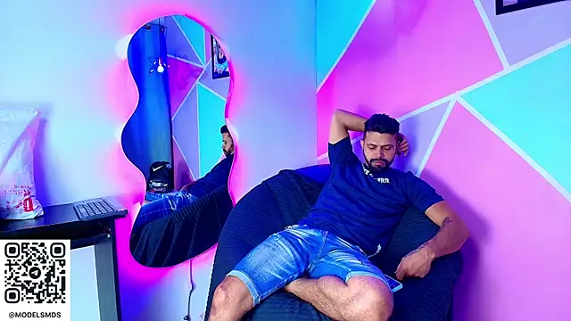 max ashley mds online show from 12/21/25, 01:51