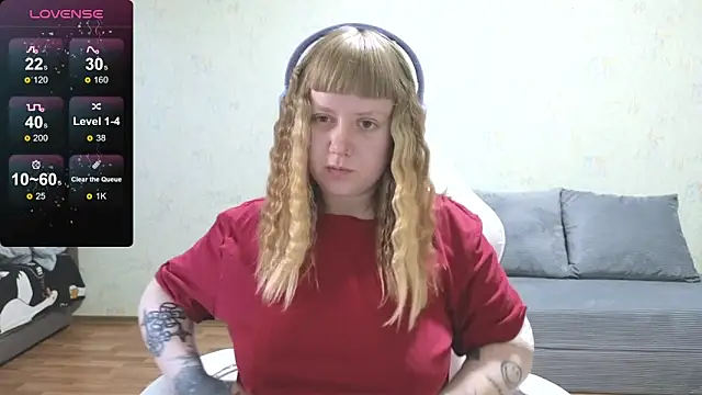 June shy0 online show from 05/19/26, 07:15