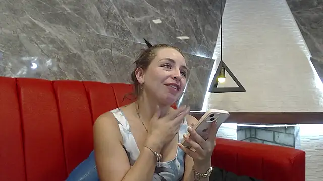  isaabellaa online show from 02/06/25, 05:19