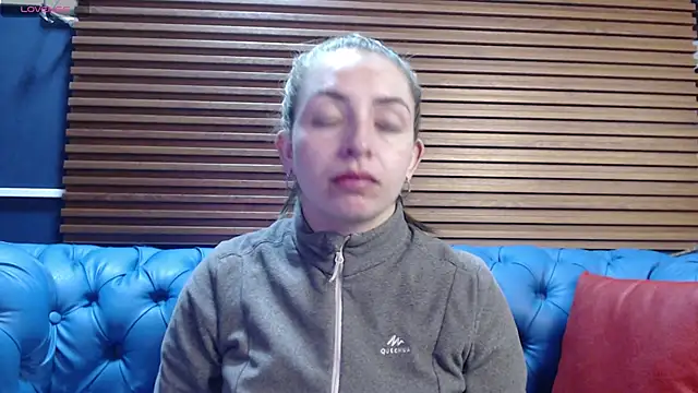  isaabellaa online show from 02/13/25, 11:39