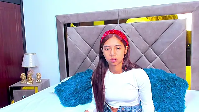 Criss Ariana online show from 03/14/25, 06:29