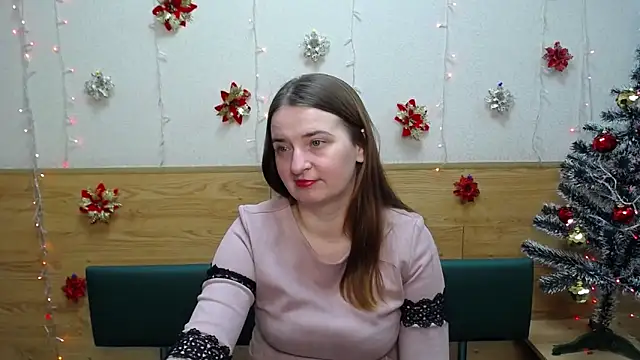 Snapshot of FreyaDak chatting on 01/08/25, 03:19 FreyaDak online show from 01/08/25, 03:19