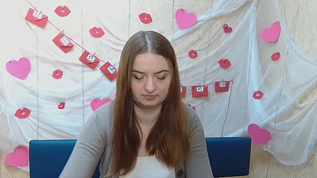 Snapshot of FreyaDak chatting on 02/01/25, 12:05 FreyaDak online show from 02/01/25, 12:05