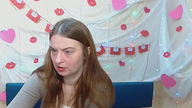 Snapshot of FreyaDak chatting on 02/16/25, 06:10 FreyaDak online show from 02/16/25, 06:10