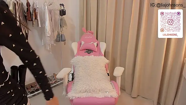 Sweetnaughtygirl  online show from 01/03/25, 02:54