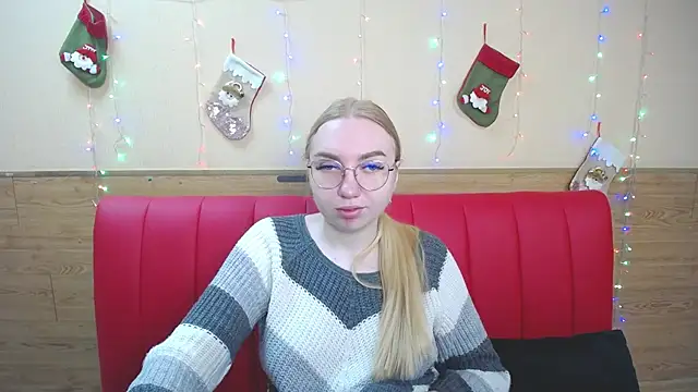 BeatriceFly online show from 12/28/24, 09:20