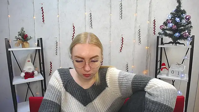 BeatriceFly online show from 01/03/25, 03:22