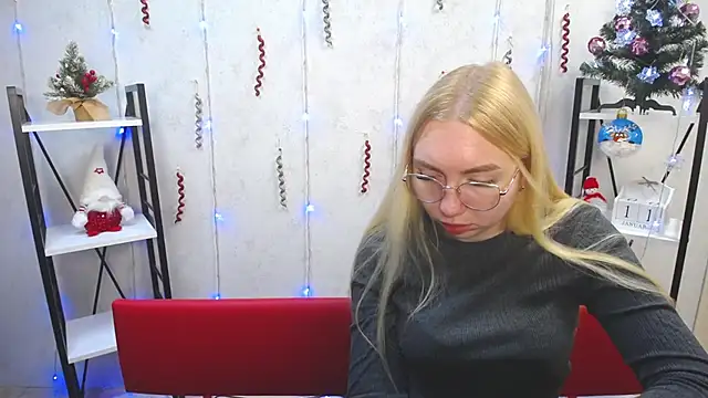 BeatriceFly online show from 01/11/25, 12:40