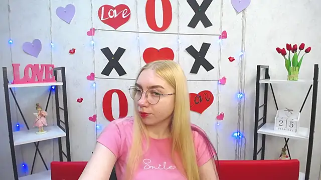 BeatriceFly online show from 02/25/25, 03:49