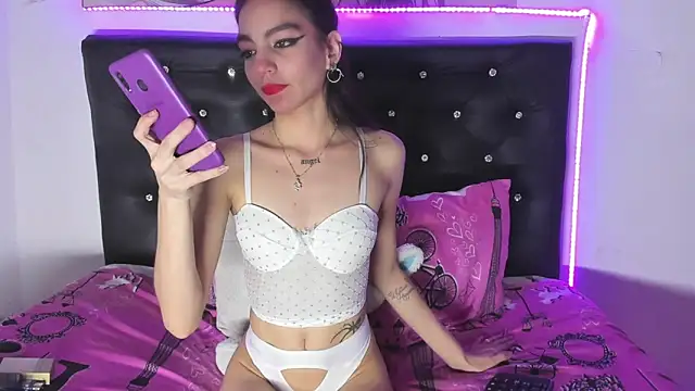 Snapshot of YUKIODAVIS chatting on 01/23/25, 04:09 YUKIODAVIS online show from 01/23/25, 04:09