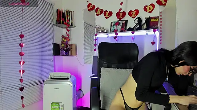 Snapshot of YUKIODAVIS chatting on 02/21/25, 03:45 YUKIODAVIS online show from 02/21/25, 03:45