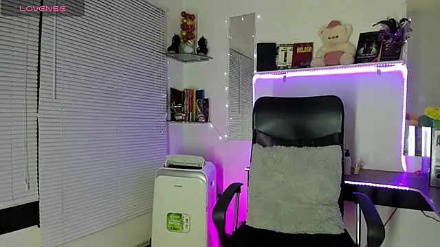 Snapshot of YUKIODAVIS chatting on 03/07/25, 01:09 YUKIODAVIS online show from 03/07/25, 01:09