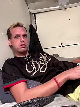 Dreagon79 online show from 09/20/25, 09:10