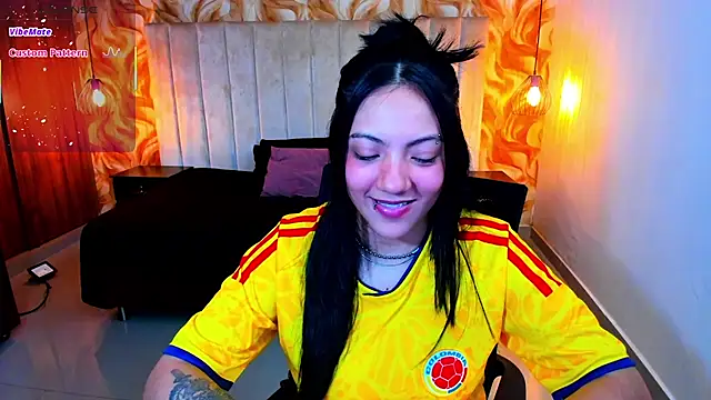 Snapshot of miichael_black chatting on 06/24/26, 03:22 miichael black online show from 06/24/26, 03:22