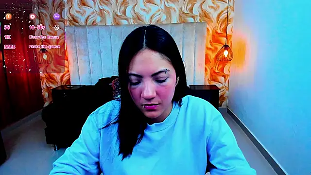 Snapshot of miichael_black chatting on 07/08/26, 05:06 miichael black online show from 07/08/26, 05:06