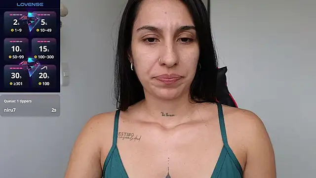 tammyandrade  online show from 02/05/25, 08:46