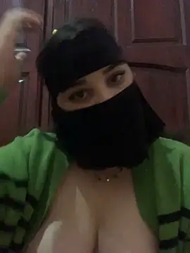 Miss-Soka online show from 12/30/24, 05:15