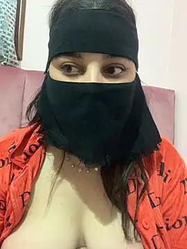 Miss-Soka online show from 01/19/25, 07:36