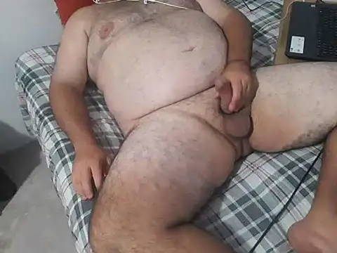 mfreitas005 online show from 02/20/25, 03:56