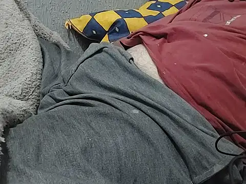 mfreitas005 online show from 10/02/25, 01:23