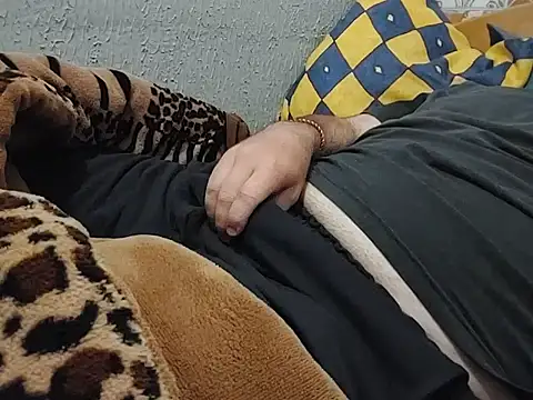 mfreitas005 online show from 10/30/25, 11:49