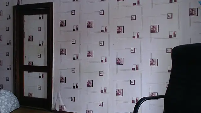 Snapshot of TasyaBigTTs chatting on 12/16/24, 10:40 TasyaBigTTs online show from 12/16/24, 10:40